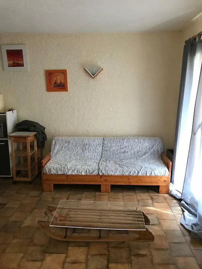 Residence Courbet Meylouga 科特雷 0*,  法国